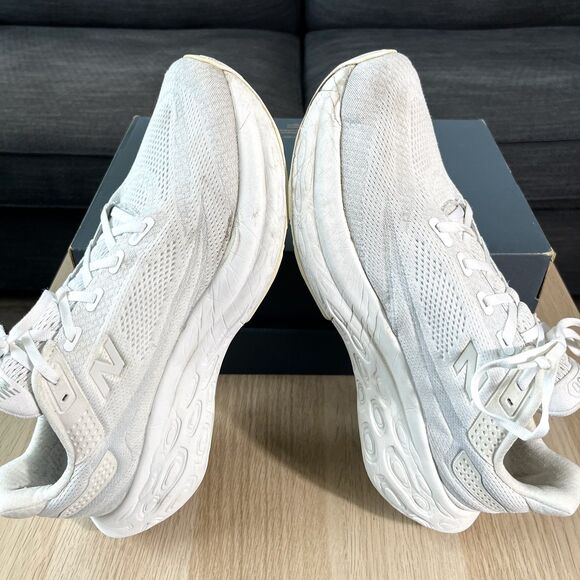 New Balance Fresh Foam X 1080v13 White Metallic Running Shoes Women's Size 13 2E - Picture 3 of 12